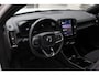 Volvo XC40 Single Motor Extended Range Plus 82 kWh | All-Season banden | Blind Spot | Semi Elek. Trekhaak | Verwarmbare voorstoelen | Verwarmbaar stuurwiel | Achteruitrij camera | Adapt. Cruise Control | Google Maps navigatie |