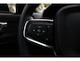 Volvo XC40 Single Motor Extended Range Plus 82 kWh Semi elektrische trekhaak | Verwarmbare voorstoelen +stuurwiel | Apple carplay/Android auto | Adaptieve cruise control | Blind Spot | Achteruitrij camera | All-Season banden