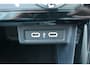 Volkswagen T-Cross Life Edition | 'App-Connect' draadloze smartphone integratie | 4 jaar garantie | Achterlichten LED