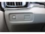 Volvo V60 T5 Automaat Momentum | Verw. Voorstoelen | PDC V+A | El. Trekhaak | AppleCarplay | 19" LMV