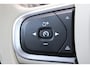 Volvo V60 T5 Automaat Momentum | Verw. Voorstoelen | PDC V+A | El. Trekhaak | AppleCarplay | 19" LMV
