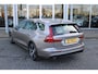 Volvo V60 T5 Automaat Momentum | Verw. Voorstoelen | PDC V+A | El. Trekhaak | AppleCarplay | 19" LMV