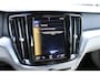 Volvo V60 T5 Automaat Momentum | Verw. Voorstoelen | PDC V+A | El. Trekhaak | AppleCarplay | 19" LMV