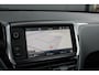 Peugeot 208 1.2 PureTech Allure | Navigatie | Panoramadak | All season | Apple carplay | 98.000km |