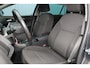 Opel Insignia Sports Tourer 1.4-140pk Turbo EcoFLEX Design Edition. Fijne, ruime, zeer nette en goed onderhouden gezinswagen ! Autm. airco, navigatie, telefoonvoorb., metallic lak, LM wielen, cruise control, parkeersensoren v+a, trekhaak, metallic lak, all season banden rondom etc.