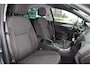 Opel Insignia Sports Tourer 1.4-140pk Turbo EcoFLEX Design Edition. Fijne, ruime, zeer nette en goed onderhouden gezinswagen ! Autm. airco, navigatie, telefoonvoorb., metallic lak, LM wielen, cruise control, parkeersensoren v+a, trekhaak, metallic lak, all season banden rondom etc.