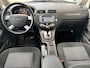 Ford C-Max 2.0-16V Ghia [StoelVW|Cruise|Navi|Trekhaak]