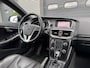 Volvo V40 Cross Country 1.5 T3 Polar+ Luxury | Camera | DAB | Navigatie | Stoelverwarming | Lichtmetalen Velgen |