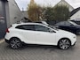 Volvo V40 Cross Country 1.5 T3 Polar+ Luxury | Camera | DAB | Navigatie | Stoelverwarming | Lichtmetalen Velgen |