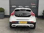 Volvo V40 Cross Country 1.5 T3 Polar+ Luxury | Camera | DAB | Navigatie | Stoelverwarming | Lichtmetalen Velgen |