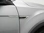Volkswagen T-Roc 1.5 TSI 150 pk DSG R-Line | Panoramadak | IQ Light | Carplay | Parkeersensoren voor/achter | Adaptive Cruise