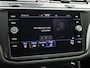 Volkswagen Tiguan 1.5TSI/150PK Life R line DSG · Navigatie · Apple/Android Car Play · Stoel-& stuurverwarming · Garantie tot april 2026 Of 100000km.