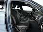 Volvo XC40 Recharge P8 AWD R-Design | Parkeercamera | Stoel- en Stuurverwarming | Navigatie