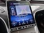 Mercedes-Benz C-klasse 180 AMG Line Multispaaks lichtmetalen velgen 19 inch. Navigatie | parking support met camera achter | Inclusief 24 maanden MB Certified garantie voor Europa.