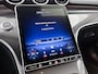 Mercedes-Benz C-klasse 180 AMG Line Multispaaks lichtmetalen velgen 19 inch. Navigatie | parking support met camera achter | Inclusief 24 maanden MB Certified garantie voor Europa.