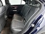Mercedes-Benz C-klasse 180 AMG Line Multispaaks lichtmetalen velgen 19 inch. Navigatie | parking support met camera achter | Inclusief 24 maanden MB Certified garantie voor Europa.