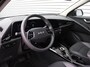 Kia Niro EV Edition Advanced 64.8 kWh | Stuur-/stoelverwarming | Elektr. stoelverstelling | Camera | Cruise adapt. | 17"LM | Clima | All season | 17% bijtelling |