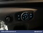 Ford Transit 2.0 TDCI 130pk L4H3 Jumbo Euro6 Airco | Camera | Cruisecontrol | Stoelverwarming | Verwarmde voorruit Parkeersensoren, Bijrijdersbank