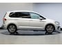 Volkswagen Touran 1.5 TSI Highline Business R 7p | Trekhaak |