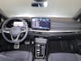 Volkswagen Golf 1.5 eTSI 50 Jahre Edition 150 pk Automaat (DSG) | Navigatie | Panoramadak | Parkeersensoren | Achteruitrijcamera | Matrix LED koplampen | Stoelverwarming |