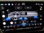 Volkswagen Golf 1.5 eTSI 50 Jahre Edition 150 pk Automaat (DSG) | Navigatie | Panoramadak | Parkeersensoren | Achteruitrijcamera | Matrix LED koplampen | Stoelverwarming |