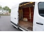 Renault Master 2.3 dCi 135PK L2H2 EURO 6 - Airco - Navi - Cruise - € 13.950,- Excl.