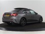 Mercedes-Benz A-klasse 180 AMG | Panoramadak | Matrix LED | Sfeerverlichting | Keyless | Camera | Carplay | Leder/Alcantara | Memory | Keyless | Widescreen |