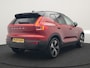Volvo XC40 T4 Recharge R-Design Plug In Hybrid 211pk Dealer O.H PHEV | Trekhaak Af Fabriek | Panodak | Adaptive Cruise | Camera | Harman & Kardon | Alcantara Sportstoelen Vewarmd | Pilot Assist | Apple Carplay | Spotify | Stuurverwarming | Navigatie |