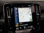 Volvo XC40 T4 Recharge R-Design Plug In Hybrid 211pk Dealer O.H PHEV | Trekhaak Af Fabriek | Panodak | Adaptive Cruise | Camera | Harman & Kardon | Alcantara Sportstoelen Vewarmd | Pilot Assist | Apple Carplay | Spotify | Stuurverwarming | Navigatie |