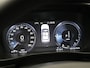 Volvo XC40 T4 Recharge R-Design Plug In Hybrid 211pk Dealer O.H PHEV | Trekhaak Af Fabriek | Panodak | Adaptive Cruise | Camera | Harman & Kardon | Alcantara Sportstoelen Vewarmd | Pilot Assist | Apple Carplay | Spotify | Stuurverwarming | Navigatie |