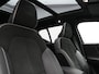Volvo XC40 T4 Recharge R-Design Plug In Hybrid 211pk Dealer O.H PHEV | Trekhaak Af Fabriek | Panodak | Adaptive Cruise | Camera | Harman & Kardon | Alcantara Sportstoelen Vewarmd | Pilot Assist | Apple Carplay | Spotify | Stuurverwarming | Navigatie |