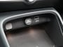 Volvo XC40 T4 Recharge R-Design Plug In Hybrid 211pk Dealer O.H PHEV | Trekhaak Af Fabriek | Panodak | Adaptive Cruise | Camera | Harman & Kardon | Alcantara Sportstoelen Vewarmd | Pilot Assist | Apple Carplay | Spotify | Stuurverwarming | Navigatie |