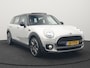 MINI Clubman 1.5 Cooper Chili Handgeschakeld 136pk | Panodak | Harman & Kardon | Apple Carplay | Lederen Sportstoelen | Navigatie | Cruise Control | Sportstuur |