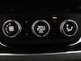 Renault Trafic 2.0 dCi EDC 170pk T29 L2H1 Extra DC | Dubbel cabine | Anniversary | Sidebars | Zwarte logo's | Glasslook |