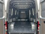 Volkswagen Crafter 35 2.0 TDI 177pk Automaat L4H3 Exclusive | LED-koplampen | Geveerde stoel | Climatronic | TravelAssist | Navigatie | Stoelverwarming | Side Assist | Stuurverwarming | Trekhaak | BPM-vrij