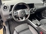Mercedes-Benz B-klasse 180 Business Solution AMG