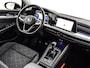 Volkswagen Golf Variant 1.0 TSI 110pk Life · Apple/Android Car Play · Navi · P-Sensoren · Sfeerverlichting · 16'' Inch · Garantie t/m 26-08-2026 of 100.000km