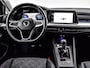 Volkswagen Golf Variant 1.0 TSI 110pk Life · Apple/Android Car Play · Navi · P-Sensoren · Sfeerverlichting · 16'' Inch · Garantie t/m 26-08-2026 of 100.000km