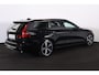 Volvo V60 T6 Recharge AWD Plus Dark - LONG RANGE - IntelliSafe Assist & Surround - 360º Camera - Harman/Kardon audio - Adaptieve LED koplampen - Verwarmde voorstoelen, stuur & achterbank - Parkeersensoren voor & achter - Elektr. bedienb. voorstoelen met geheugen - Extra getint glas - 19' LMV
