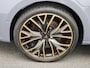 CUPRA Leon Sportstourer 1.4 e-Hybrid VZ Performance | SFEERVERLICHTING | CAMERA | LED | NAVIGATIE | CLIMATE CONTROL | LMV | ADAPTIEF CRUISECONTROL | STOEL-STUURVERWARMING |