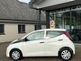 Toyota Aygo 1.0 VVT-i x-fun 5 Deurs 1e Eig! Airco Bluetooth DAB Audio NAP NL-Auto Dealeronderhouden!