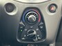 Toyota Aygo 1.0 VVT-i x-fun 5 Deurs 1e Eig! Airco Bluetooth DAB Audio NAP NL-Auto Dealeronderhouden!