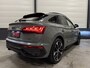 Audi Q5 Sportback 55 TFSI e S-Line PANO/LUCHTVERING/TREKHAAK/B&O/HEAD-UP/360CAMERA/21" AUDI SPORT/ACC/SFEER/LEER-SPORT/MASSAGE+MEMORY/BLACK-OPTIC/QUANTUMGRAU/NIEUWPRIJS € 101.453,-