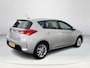 Toyota Auris 1.6 Aspiration | Licht metalen velgen | Cruise control | Bluetooth | Parkeercamera achter |