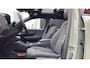 Volvo XC40 Recharge Ultimate 70 kWh | Wegklapbare trekhaak | Panoramadak | All Season | 360 camera |