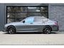 BMW 3-Serie 320i Executive Edition | NAP! | MAXTON | CARPLAY | ELEK.TREKHAAK | SFEER |