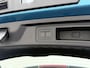 BYD Atto 3 60kWh Design SOH 96% Panoramadak Leder+Elektr.Verst. Warmtepomp Adaptieve Cruise 360°Camera Apple Carplay Android Auto Elektr.Achterklep Design Verkeersbord detectie WiFi DAB Led Rijstrooksensor Keyless Smartphone Entry Fabrieksgarantie tot 12-12-2030 /150.000km Garantie op de LFP Accu tot 12-12-2030/200.000km €44.000,- Nieuw!