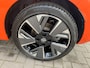 Opel Corsa-e Ultimate 50 kWh Airco | Alcantara | Cruise Control | Keyless | LED | Navi | Massagestoel | PDC Achter | Stoel-Stuur Verwarming |