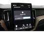 Volvo XC60 T8 Plug-in hybrid Ultra Dark | FACELIFT | MY2026! | Luchtvering | Bowers&Wilkins | 22 Inch | Massage
