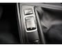 BMW 1-Serie 116i Executive [ Navi PDC Stoelverwarming Airco ]